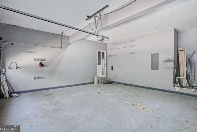 212 Gates Mill Drive, Lawrenceville, GA 30045