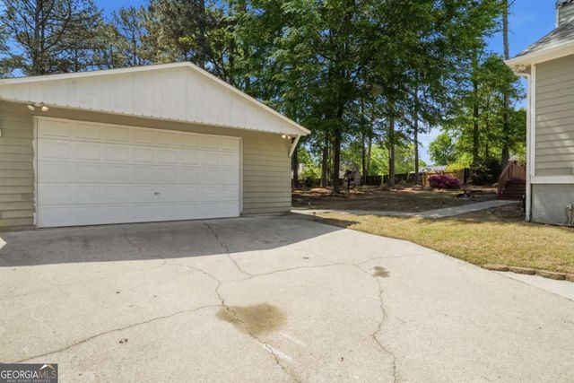 212 Gates Mill Drive, Lawrenceville, GA 30045