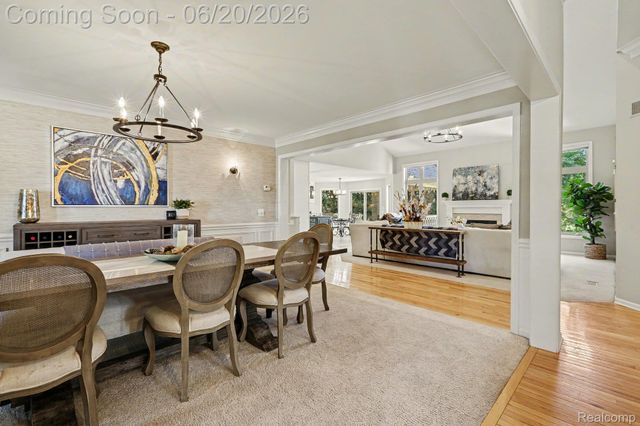 836 Townsend Drive, South Lyon, MI 48178