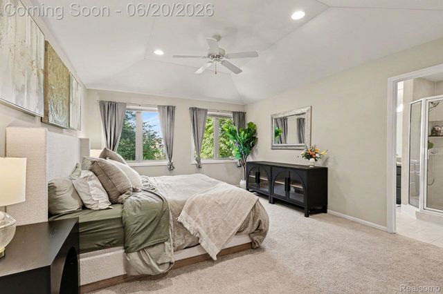 836 Townsend Drive, South Lyon, MI 48178
