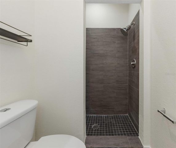 409 8TH STREET N 8, St Petersburg, FL 33701