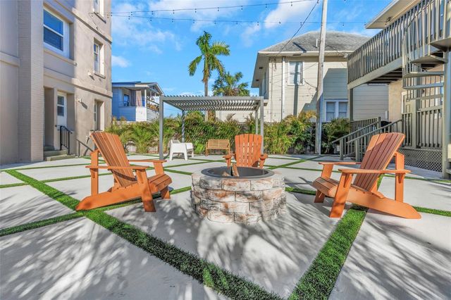 409 8TH STREET N 8, St Petersburg, FL 33701