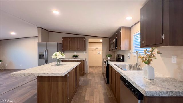 4538 Crystal Peak Drive, Las Vegas, NV 89115