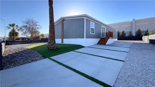 4538 Crystal Peak Drive, Las Vegas, NV 89115