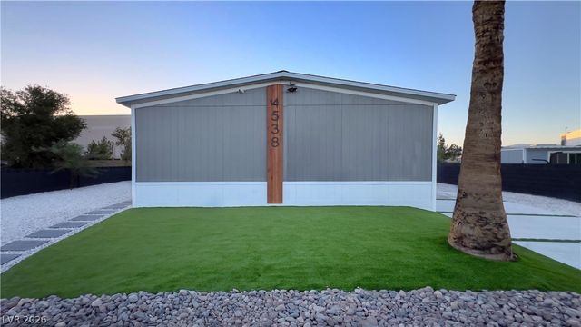 4538 Crystal Peak Drive, Las Vegas, NV 89115