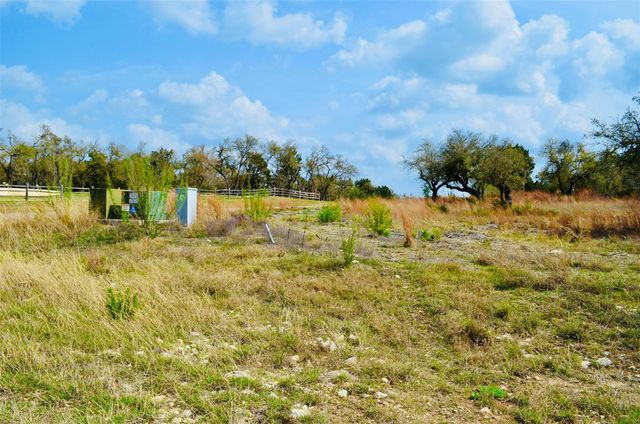 115 Arabian LN, Driftwood, TX 78619