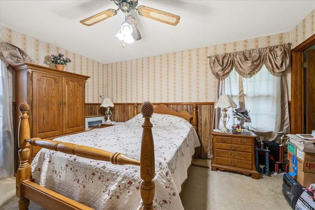135 Seneca River Road, Seneca, SC 29678