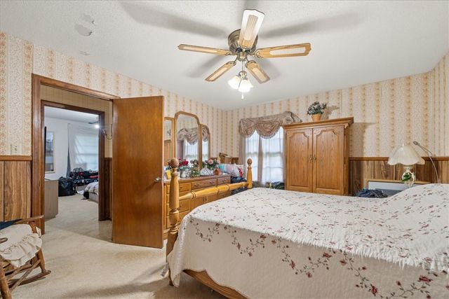 135 Seneca River Road, Seneca, SC 29678