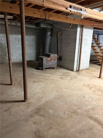 135 Seneca River Road, Seneca, SC 29678