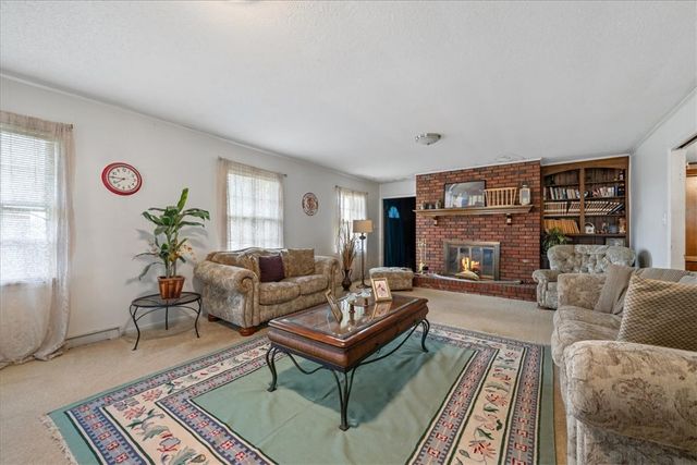 135 Seneca River Road, Seneca, SC 29678