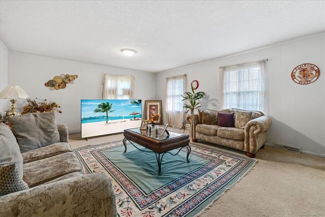 135 Seneca River Road, Seneca, SC 29678