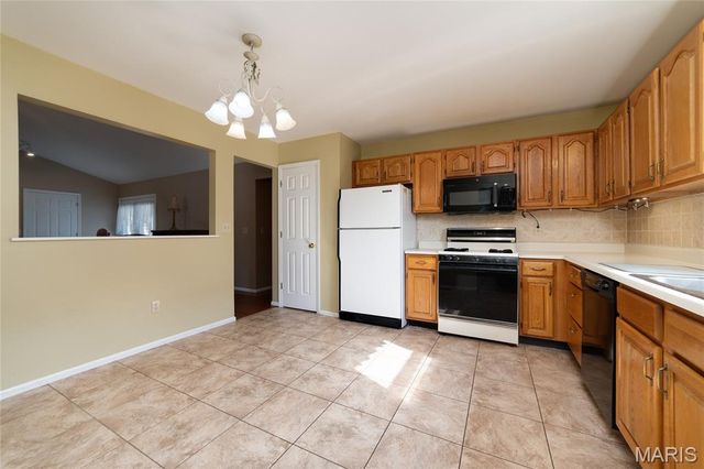 2296 Delaware Drive, St Charles, MO 63303