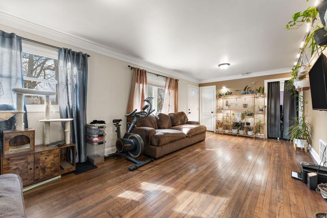 324 Maple Street, Crown Point, IN 46307