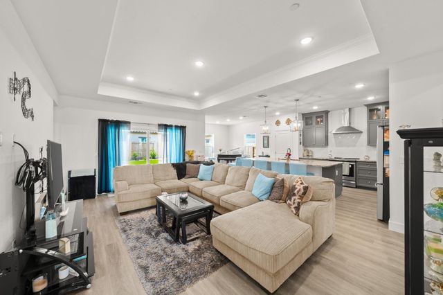 12464 Chelidon Way, Rancho Cordova, CA 95742