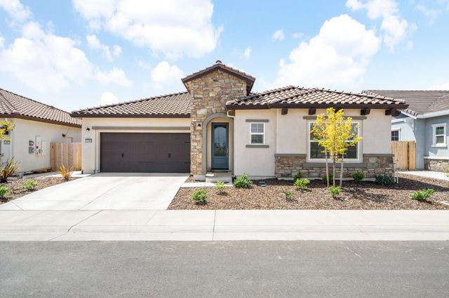 12464 Chelidon Way, Rancho Cordova, CA 95742