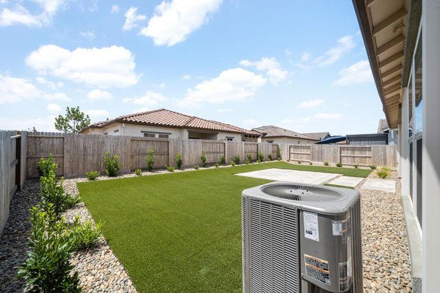 12464 Chelidon Way, Rancho Cordova, CA 95742