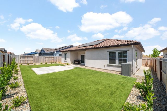 12464 Chelidon Way, Rancho Cordova, CA 95742