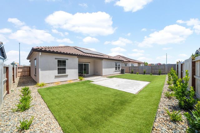 12464 Chelidon Way, Rancho Cordova, CA 95742