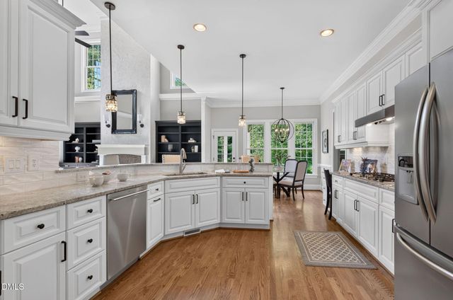 923 Dominion Hill Drive, Cary, NC 27519