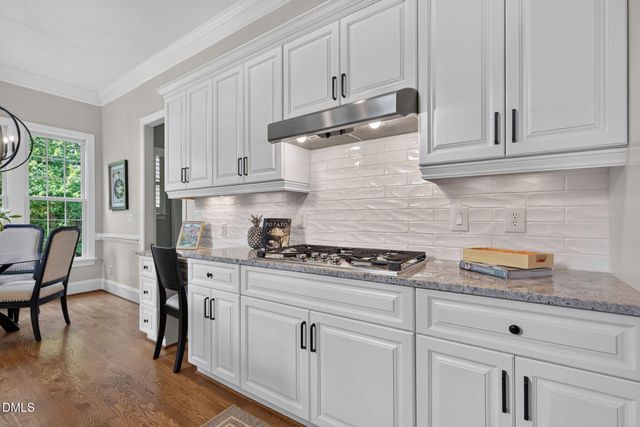 923 Dominion Hill Drive, Cary, NC 27519
