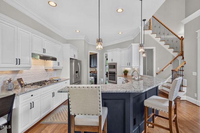 923 Dominion Hill Drive, Cary, NC 27519