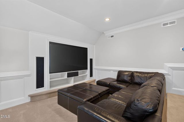923 Dominion Hill Drive, Cary, NC 27519