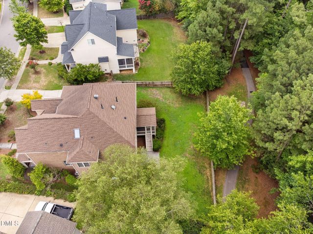 923 Dominion Hill Drive, Cary, NC 27519
