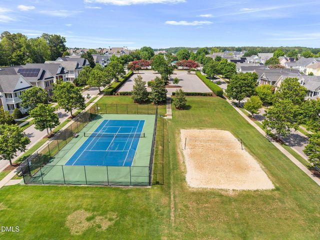 923 Dominion Hill Drive, Cary, NC 27519