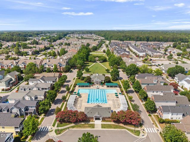 923 Dominion Hill Drive, Cary, NC 27519