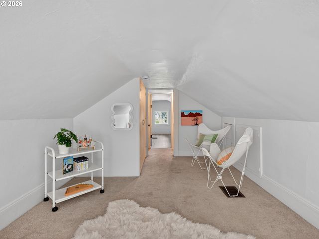 5506 Ne 32ND Pl, Portland, OR 97211