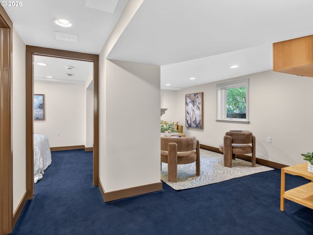5506 Ne 32ND Pl, Portland, OR 97211