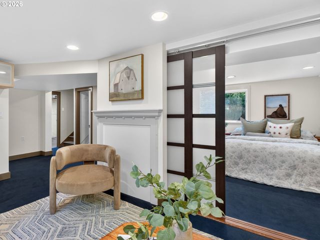 5506 Ne 32ND Pl, Portland, OR 97211