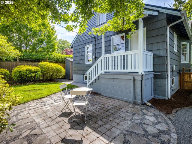 5506 Ne 32ND Pl, Portland, OR 97211