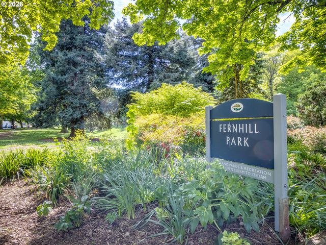 5506 Ne 32ND Pl, Portland, OR 97211