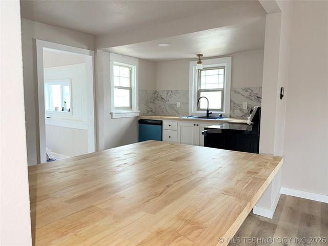 405 N Smith Street, Vinita, OK 74301