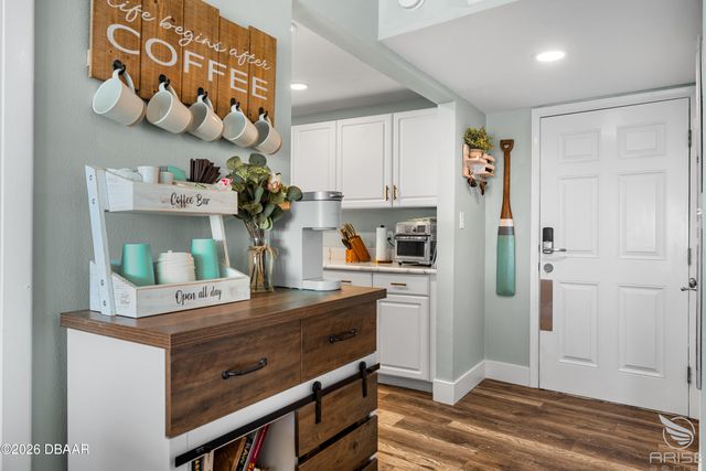 100 Silver Beach Ave Apt 808, Daytona Beach, FL 32118