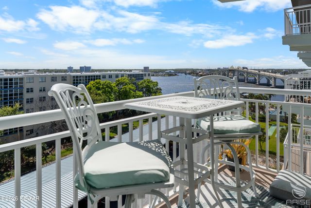 100 Silver Beach Ave Apt 808, Daytona Beach, FL 32118