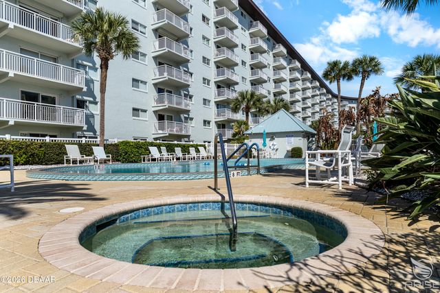 100 Silver Beach Ave Apt 808, Daytona Beach, FL 32118