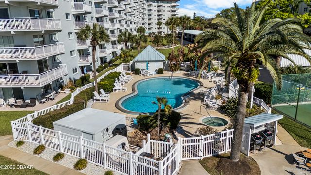 100 Silver Beach Ave Apt 808, Daytona Beach, FL 32118