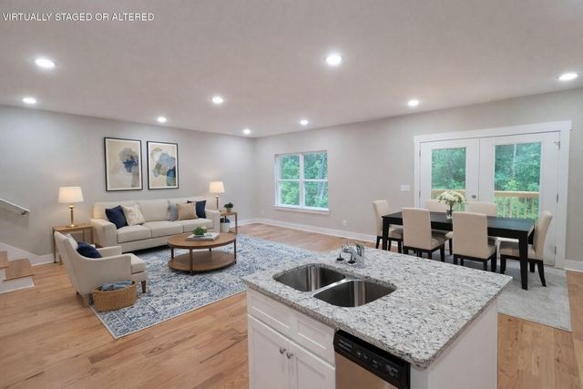 8448 Old Cleveland Pike, Ooltewah, TN 37363