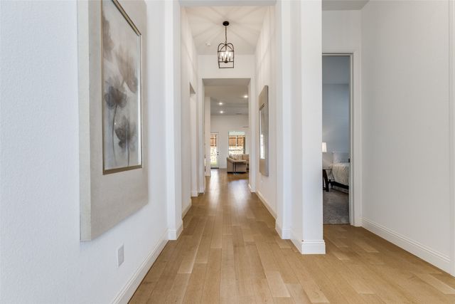 8221 Legacy Oak Drive, Mckinney, TX 75071