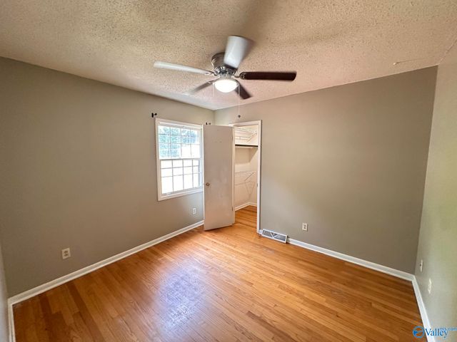 1909 Capri Drive, Huntsville, AL 35811