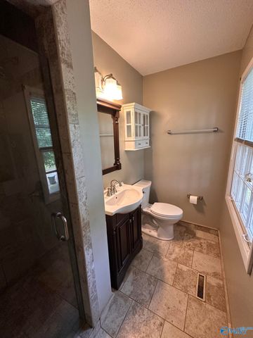 1909 Capri Drive, Huntsville, AL 35811