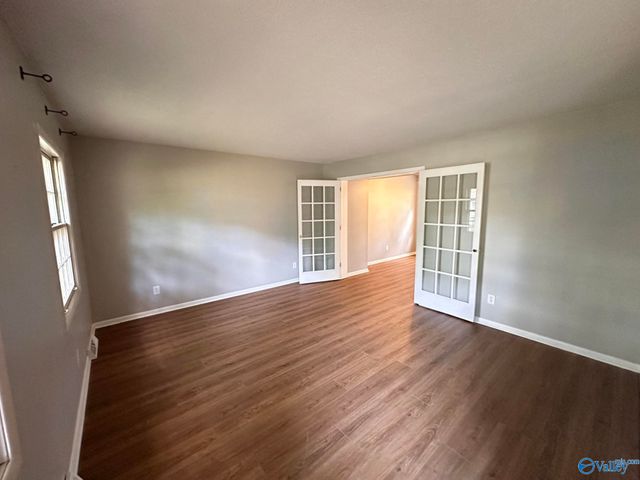 1909 Capri Drive, Huntsville, AL 35811