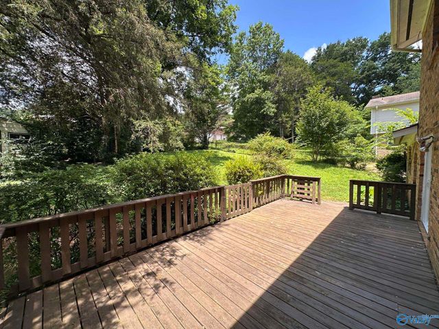 1909 Capri Drive, Huntsville, AL 35811