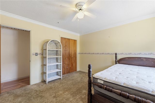 2018 N Austin Drive, Fayetteville, AR 72703