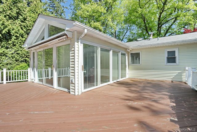 7 Old Hempstead Road, New City, NY 10956