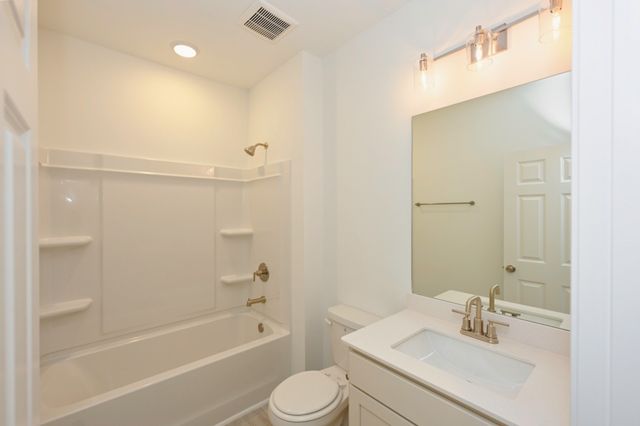 2900 Suzanne Landon Dr Unit L5, Murfreesboro, TN 37130