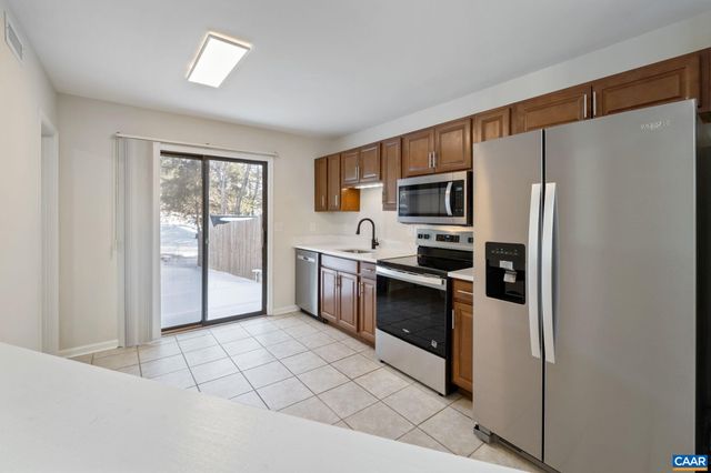 2364 WHITNEY CT, Charlottesville, VA 22911