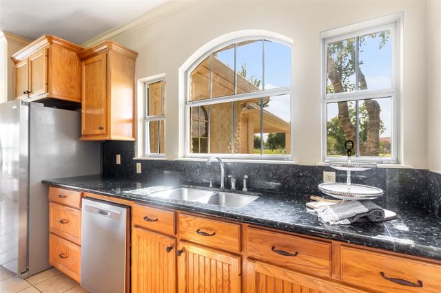 1030 Lillian Lane, Crosby, TX 77532